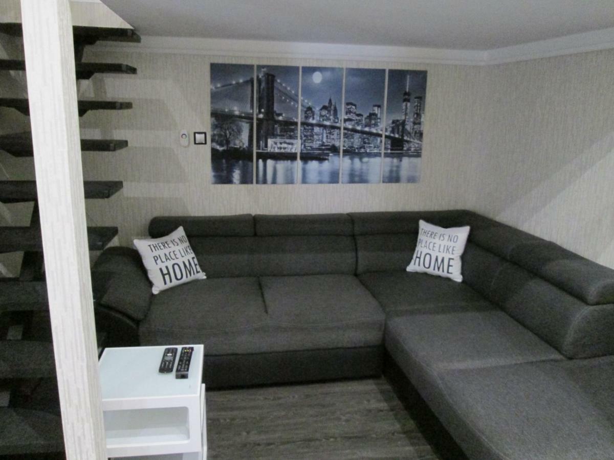 Corvinus Apartman Budapest Bagian luar foto